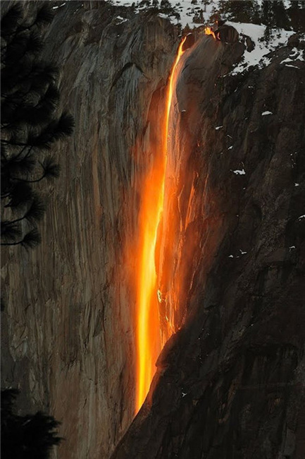 Colorful fall in Yosemite National Park