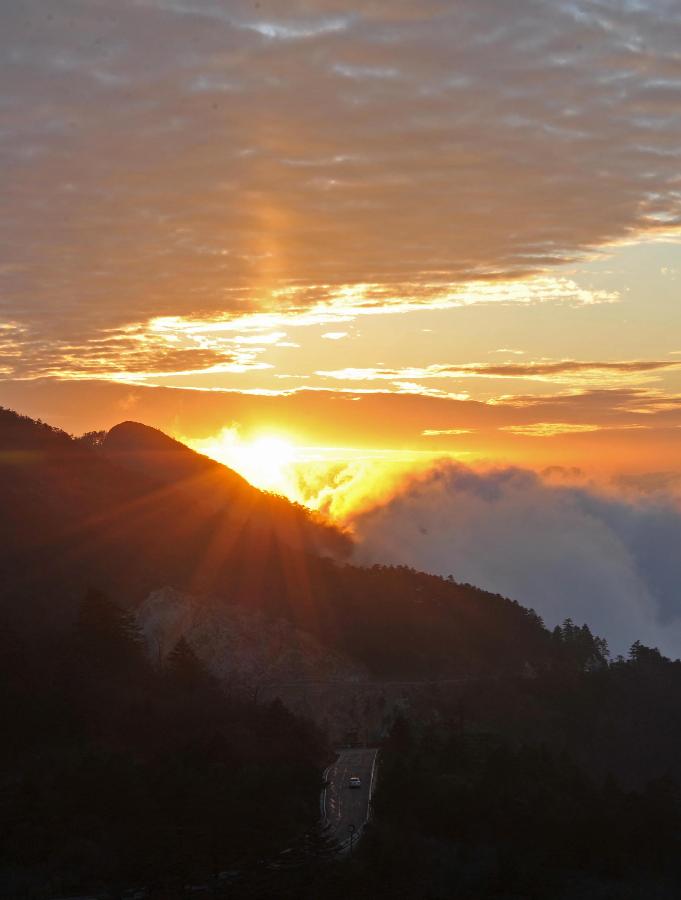 #CHINA-HUBEI-SHENNONGJIA-CLOUD (CN) 