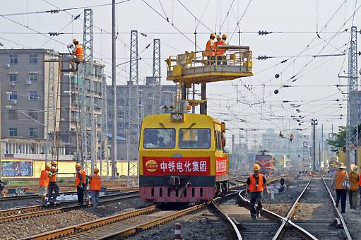 Electric Railway Technology, one of the 'top 10 best-paid majors for vocational graduates in China' by China.org.cn.