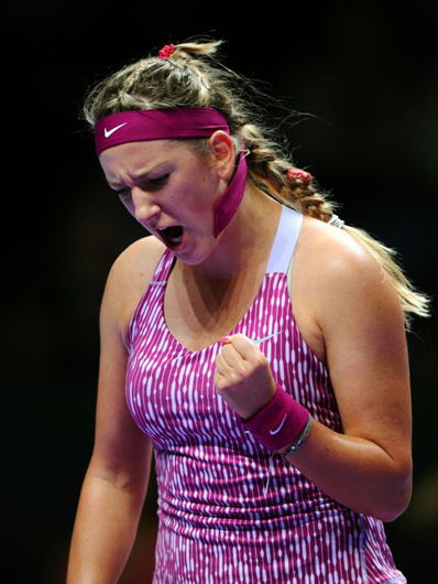 Victoria Azarenka overcame an erratic performance to beat an ailing Sara Errani 7-6 (4), 6-2 in the opening match of the WTA Championships.