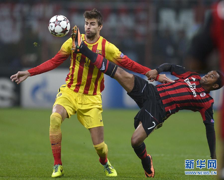 Lionel Messi scored his fourth goal in two UEFA Champions League games this season as FC Barcelona came from behind to draw 1-1 at AC Milan and stay top of Group H. 