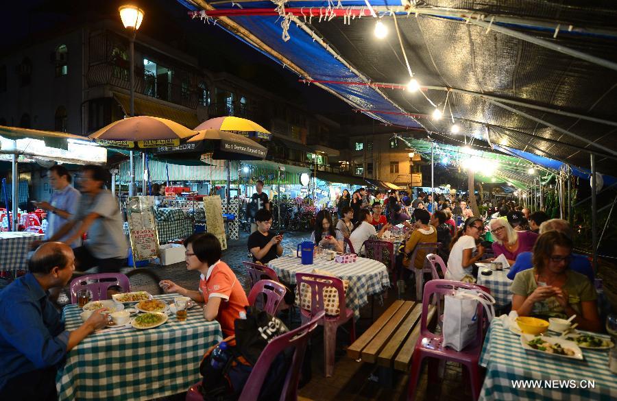 CHINA-HONG KONG-CHEUNG CHAU ISLAND-TOURISM (CN)