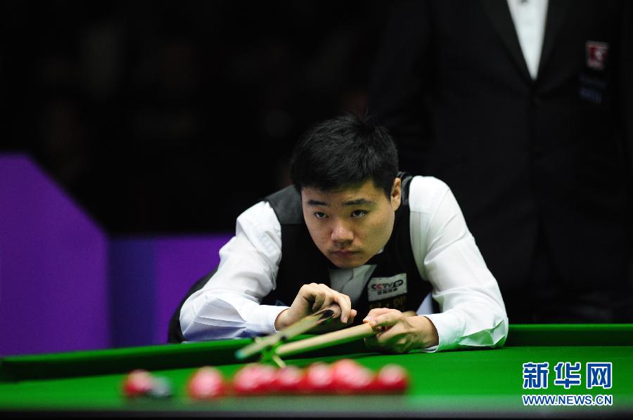 Ding Junhui survived a major scare in the opening round of the International Championship in Chengdu before beating fellow Chinese player Cao Yupeng 6-5. 