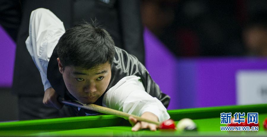 Ding Junhui survived a major scare in the opening round of the International Championship in Chengdu before beating fellow Chinese player Cao Yupeng 6-5. 