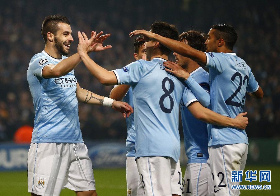  Alvaro Negredo scored a hat-trick as Manchester City FC secured their place in the last 16 of the UEFA Champions League for the first time thanks to a comprehensive victory against PFC CSKA Moskva.