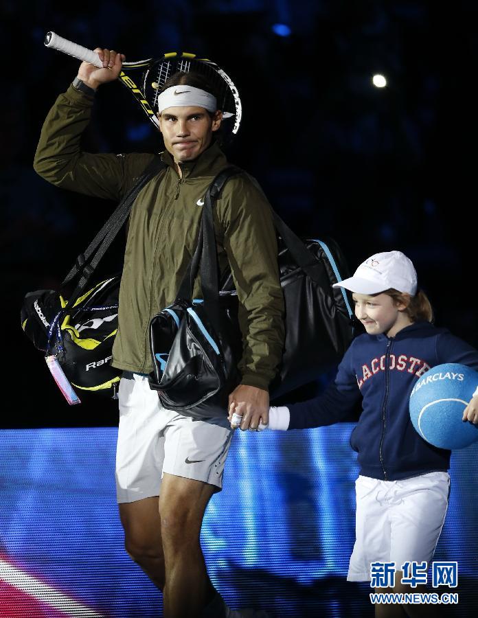 Rafael Nadal beats fellow Spaniard David Ferrer 6-3 6-2 to open his ATP World Tour Finals challenge with comprehensive victory.