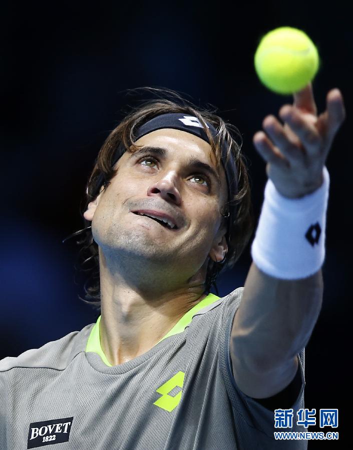 Rafael Nadal beats fellow Spaniard David Ferrer 6-3 6-2 to open his ATP World Tour Finals challenge with comprehensive victory.