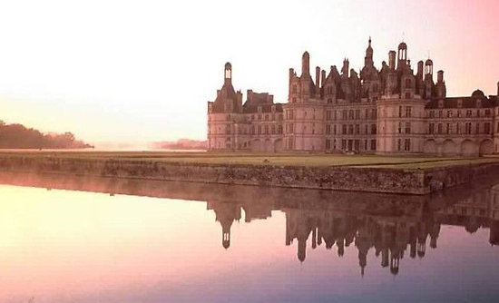 Loire, one of the 'top 15 best rivers in the world for travelers' by China.org.cn.
