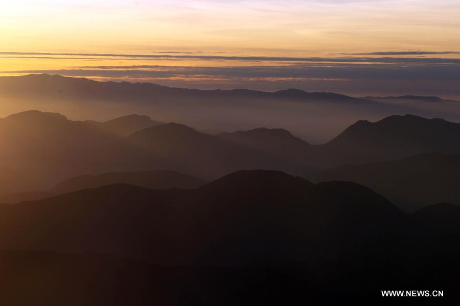 CHINA-LIJIANG-YULONG SNOW MOUNTAIN-SUNRISE(CN) 