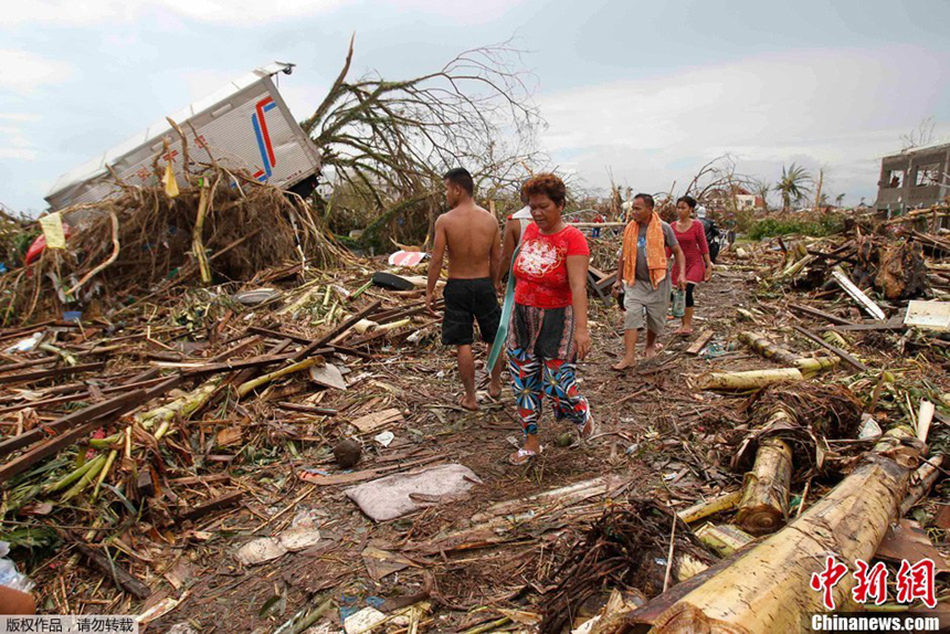 Typhoon Haiyan hits Tacloban City, the Philippines, on Nov. 9, 2013. 