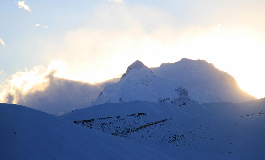 CHINA-TIBET-MOUNT XIXABANGMA (CN)