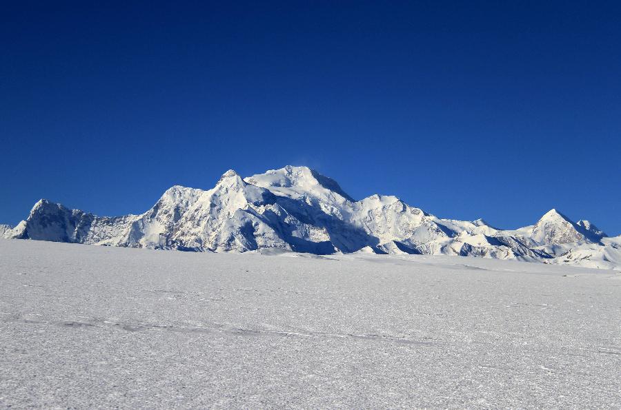 CHINA-TIBET-MOUNT XIXABANGMA (CN)