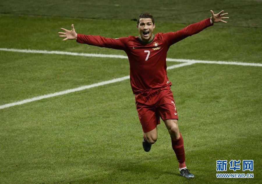 Cristiano Ronaldo scored a brilliant hat-trick as Portugal survived a second-half scare to qualify for their fourth straight FIFA World Cup with a 3-2 play-off second leg win against Sweden to qualify 4-2 on aggregate.