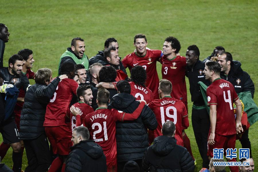 Cristiano Ronaldo scored a brilliant hat-trick as Portugal survived a second-half scare to qualify for their fourth straight FIFA World Cup with a 3-2 play-off second leg win against Sweden to qualify 4-2 on aggregate.