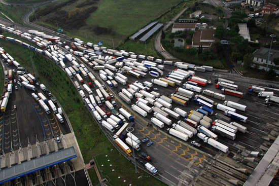 Rome, one of the 'top 10 most congested cities in the world' by China.org.cn.