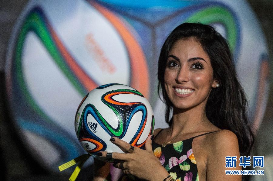 The official match ball for the FIFA 2014 World Cup-called the 'Brazuca,' has been unveiled in Rio de Janeiro on Tuesday. 