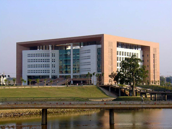 East Campus Library, Sun Yat-sen University, one of the 'top 10 most beautiful campus libraries in China' by China.org.cn.