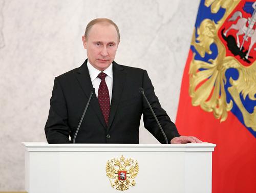 Russian President Vladimir Putin delivers annual state of nation address at the Kremlin in Moscow on Dec 12,2013 [Xinhua Photo]