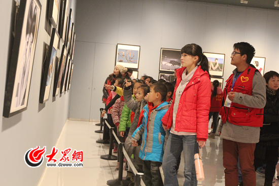 Works of nationwide art museum support program exhibited in Jinan