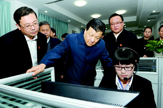 Liu Yunshan makes inspection tour in Shandong