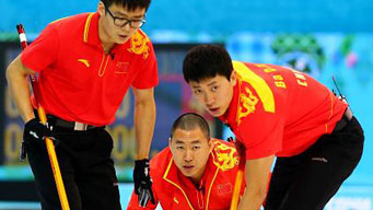 China extends unbeaten run in men's curling