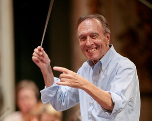 Maestro Claudio Abbado dies at age 80 on Jan.16 at his home in Italy. [File photo]