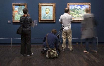 A new exhibition featuring Van Gogh's work seen through Artaud's eyes has just opened at Paris's Musee d'Orsay.
