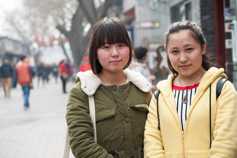 Zhou Ying and Chen Yingmeng (Polytechnic graduates)