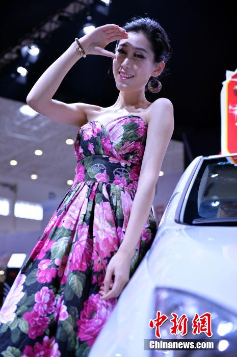 Models at China's Hainan auto show
