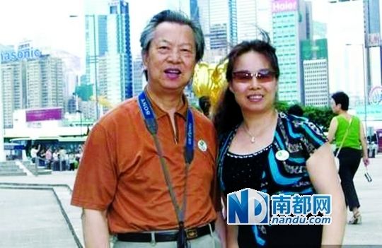 画家刘如生曾在自传中自述6次以上与死亡擦肩而过，他和妻子鲍媛华都在飞机上。