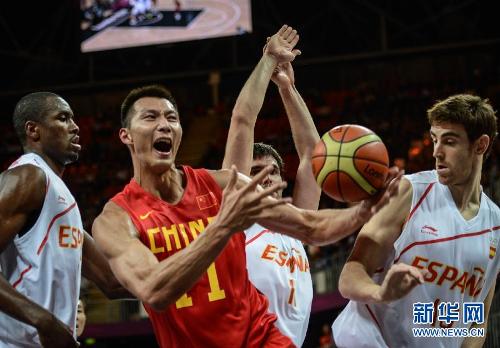 Yi Jianlian, one of the 'Top 15 highest earning Chinese athletes in 2013' by China.org.cn