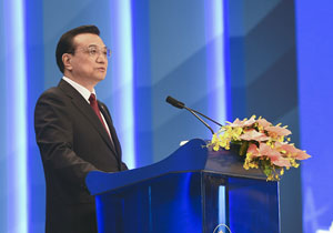 Chinese premier delivers speech at 2014 Boao Forum