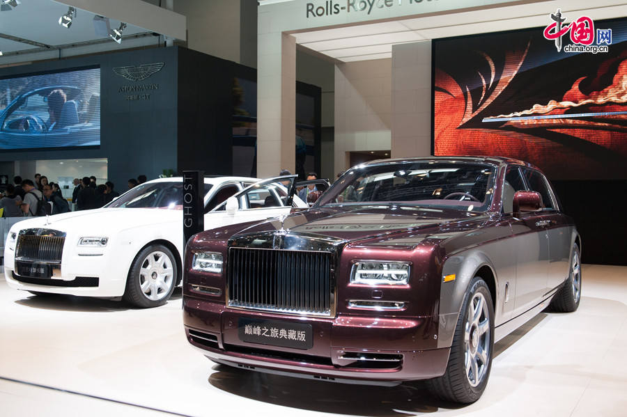 The 2014 Beijing International Automotive Exhibition in Beijing, China, April 20, 2014. The auto show will be held on April 21-29, attracting over 2,000 exhibitors from 14 countries and regions. [Photo by Chen Boyuan / China.org.cn]