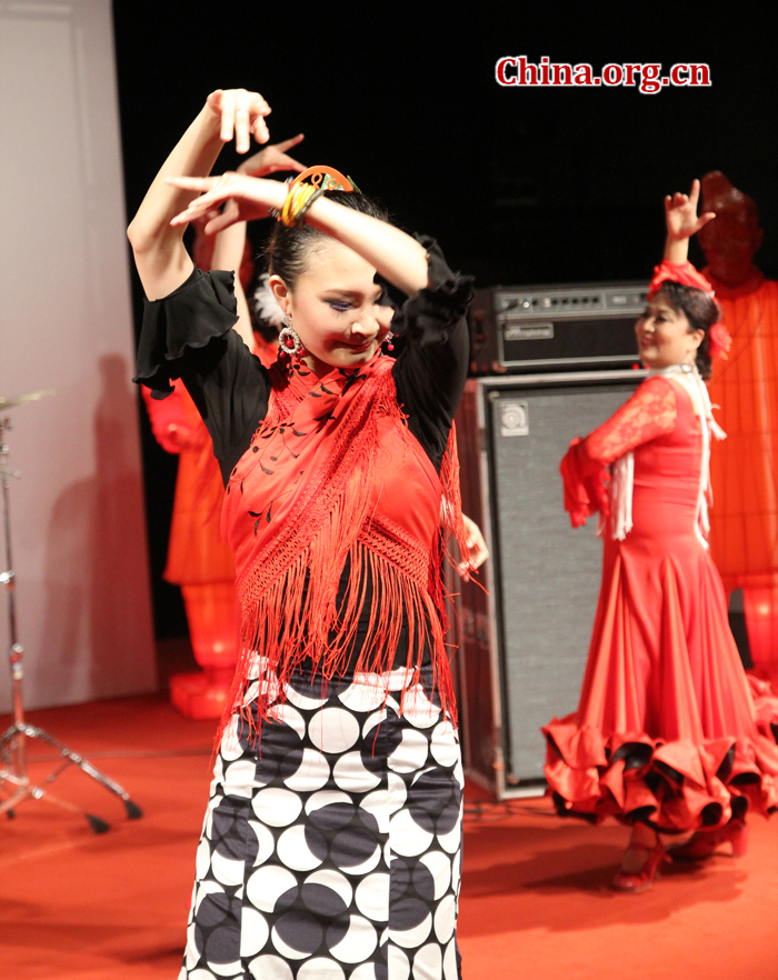 Chinese Flamenco dancers light up the press conference of 2014 Beijing International Pop Music Festival with a passionate performance Sunday in Beijing. [By Li Shen/China.aorg.cn] 