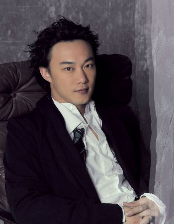 Eason Chan, one of the &apos;Top 20 Chinese celebrities in 2014&apos; by China.org.cn