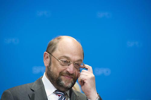 Party of European Socialists' (PES) candidate for European Commission president, Martin Schulz, reacts before addressing journalists, on May 26, 2014 at the Social Democratic Party (SPD) headquarters in Berlin, following European Parliament elections. [Xinhua photo]