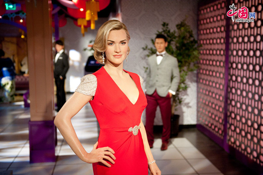 A wax figure of Kate Winslet is on display at Madame Tussauds Beijing on Thursday. The wax museum will be officially open to public on May 31, 2014. [Photo by Chen Boyuan / China.org.cn]