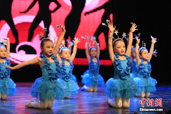 2014·相聚北京青少年舞蹈节北京举行