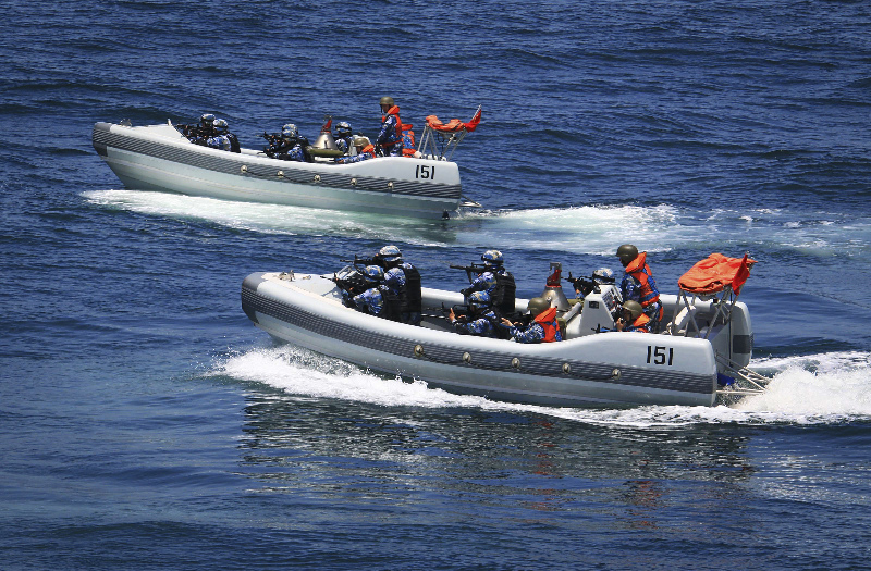 Marines perform a hijack rescue exercise.