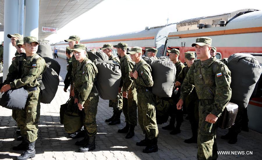 俄罗斯参演实兵部队第一梯队到达朱日和训练基地