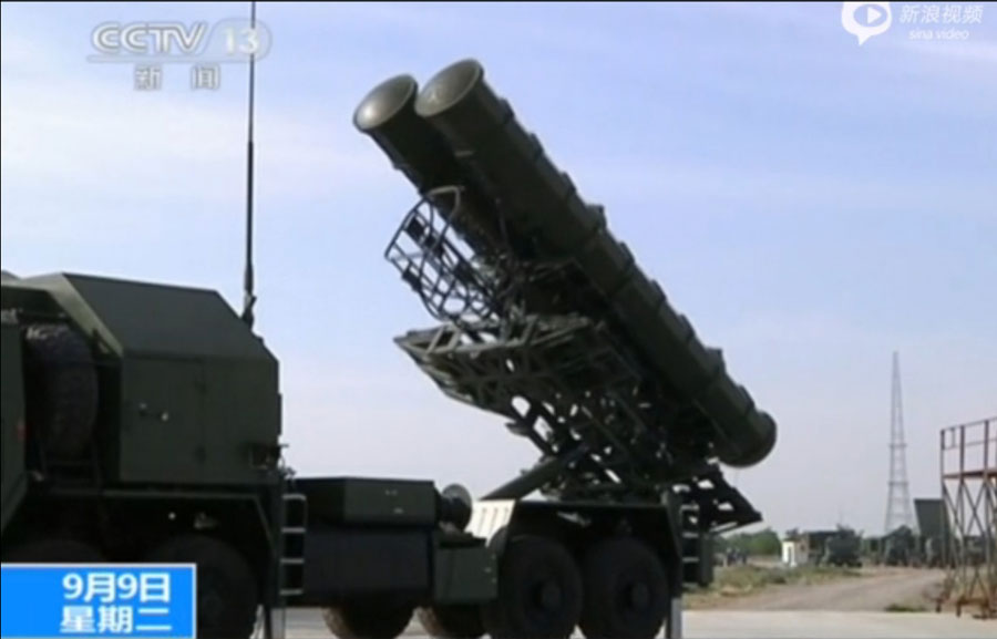 China Central Television (CCTV) aired a footage showing Chinese military's practice drills with its newly-developed FD-2000 air defense missle system. [Photo: CCTV] 