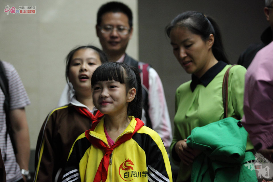 白龙村留守女童的北京七日