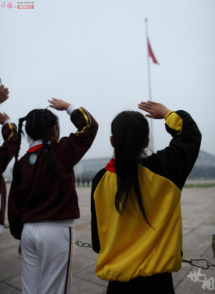 白龙村留守女童的北京七日