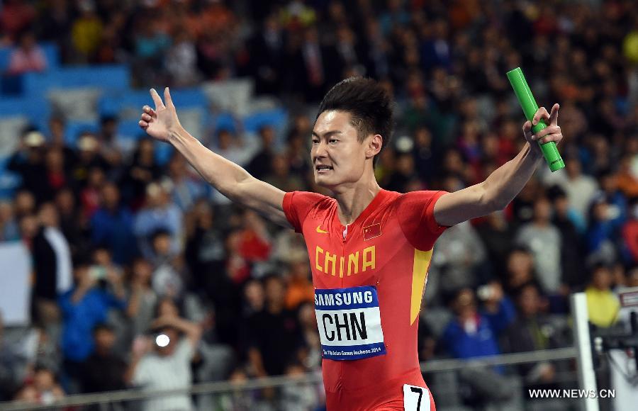 China titles men&apos;s 4X100 relay at Asian Games