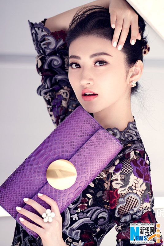 Sweet actress Jing Tian poses for COSMOPOLITAN magazine. [Xinhua]