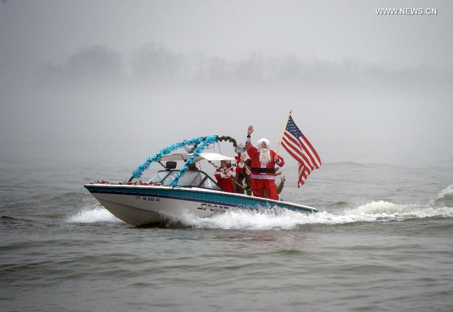 WaterSkiing Santa kicks off in Alexandria, Virginia