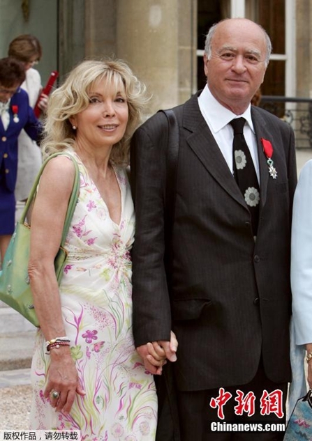 Georges Wolinski and his wife [Photo/Chinanews.com]