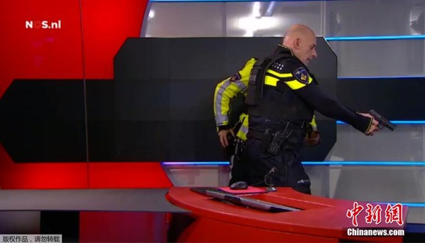 A man with a gun entered a studio of Dutch national broadcaster NOS in Hilversum on Thursday and was arrested shortly afterwards. [Photo/Chinanews.com]
