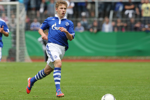 Maximilian Meyer, one of the &apos;Top 10 young soccer players to watch in 2015&apos; by China.org.cn.
