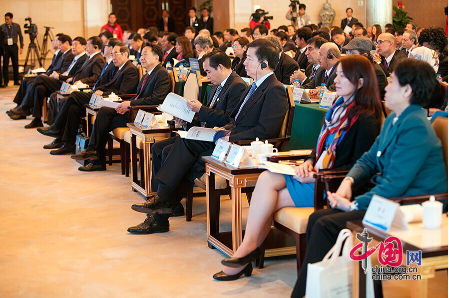 An international seminar on the 21st-Century Maritime Silk Road is held in Quanzhou, a major port city in Fujian Province in southeast China, on Feb.11 to 12, 2015. [Photo / na.org.cn]